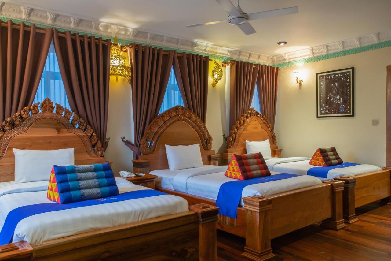 Okay Palace Hotel Phnom Penh Exterior photo