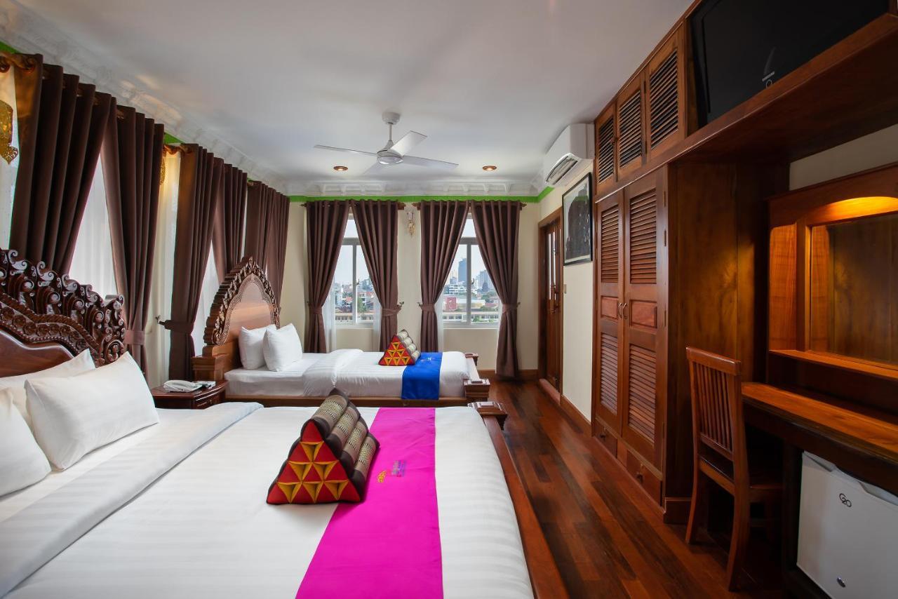 Okay Palace Hotel Phnom Penh Exterior photo